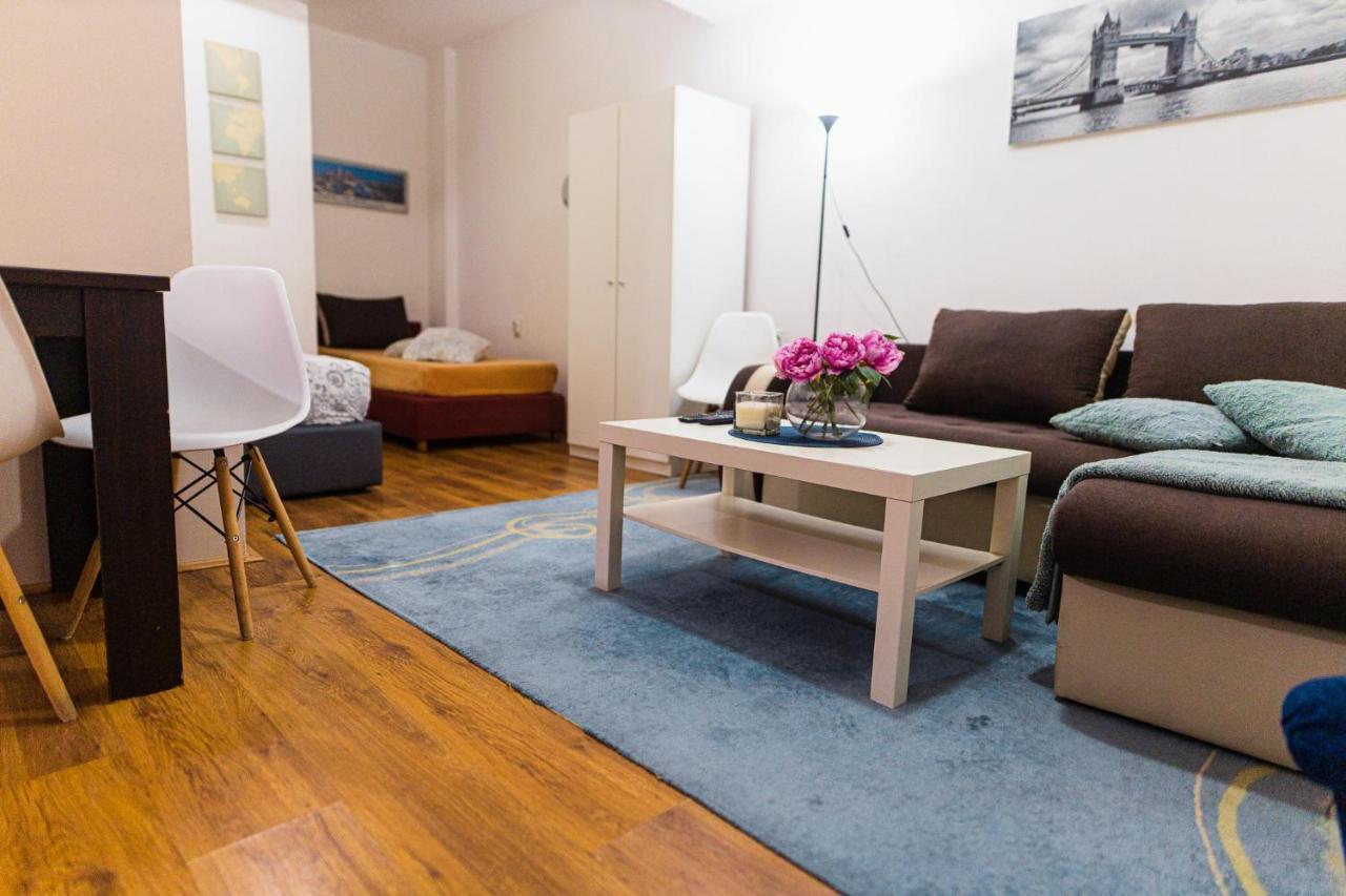 S&N Apartments Nis Luaran gambar