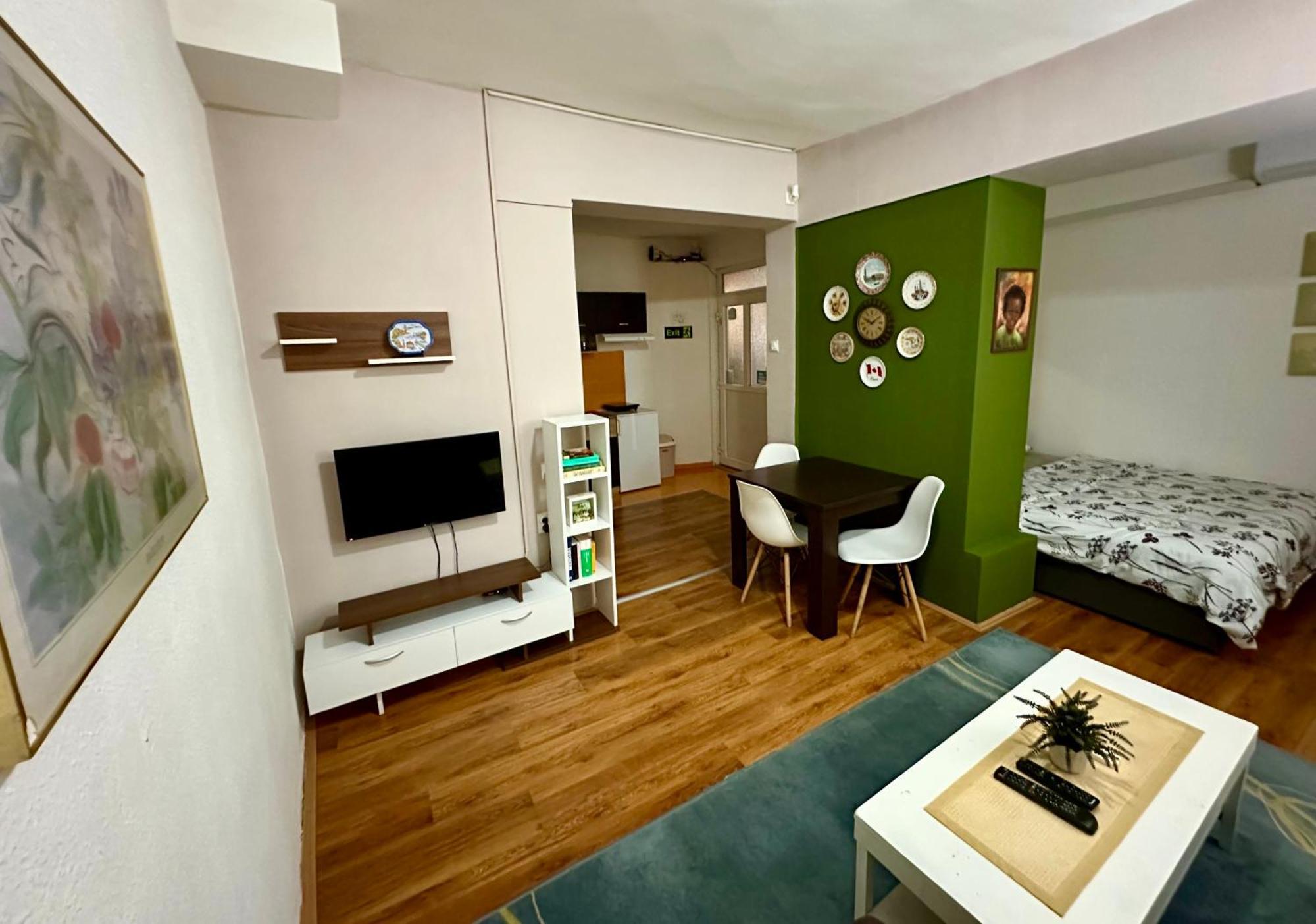 S&N Apartments Nis Luaran gambar